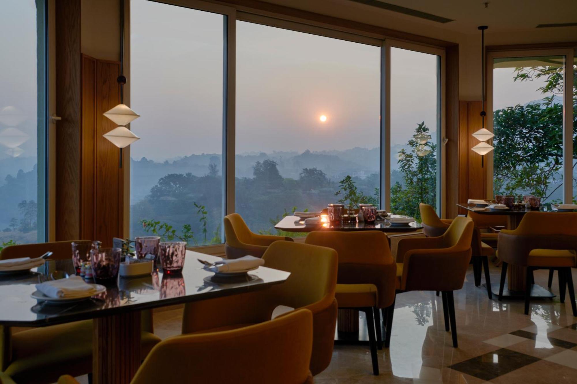 The Dukes Retreat Khandala Lonavala Εξωτερικό φωτογραφία